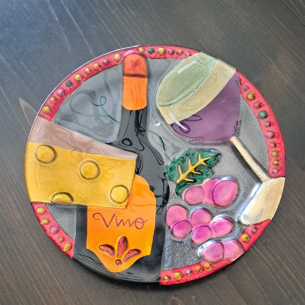 Lori Siebert for Silvestri Fused Glass Vino Wine & Cheese Platter 11"